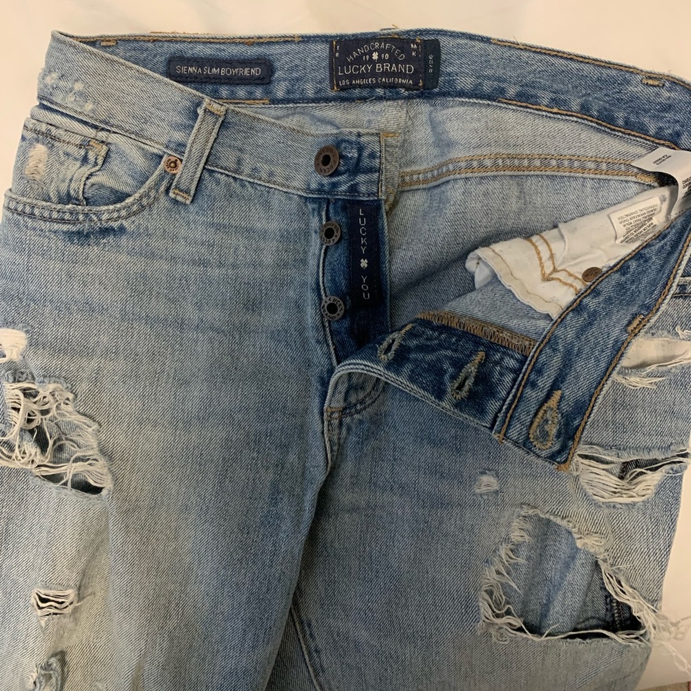 Lucky Brand Jeans - Sienna Slim Boyfriend jeans in distressed blue, size 2 / 26